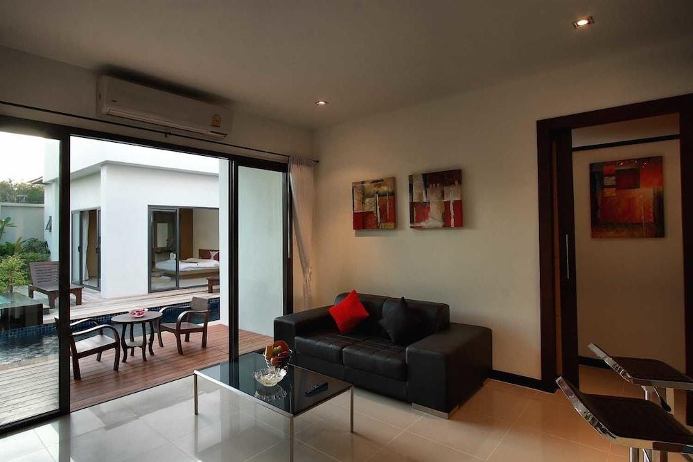 Seastone Private Pool Villas شاطئ بانغ تاو المظهر الخارجي الصورة