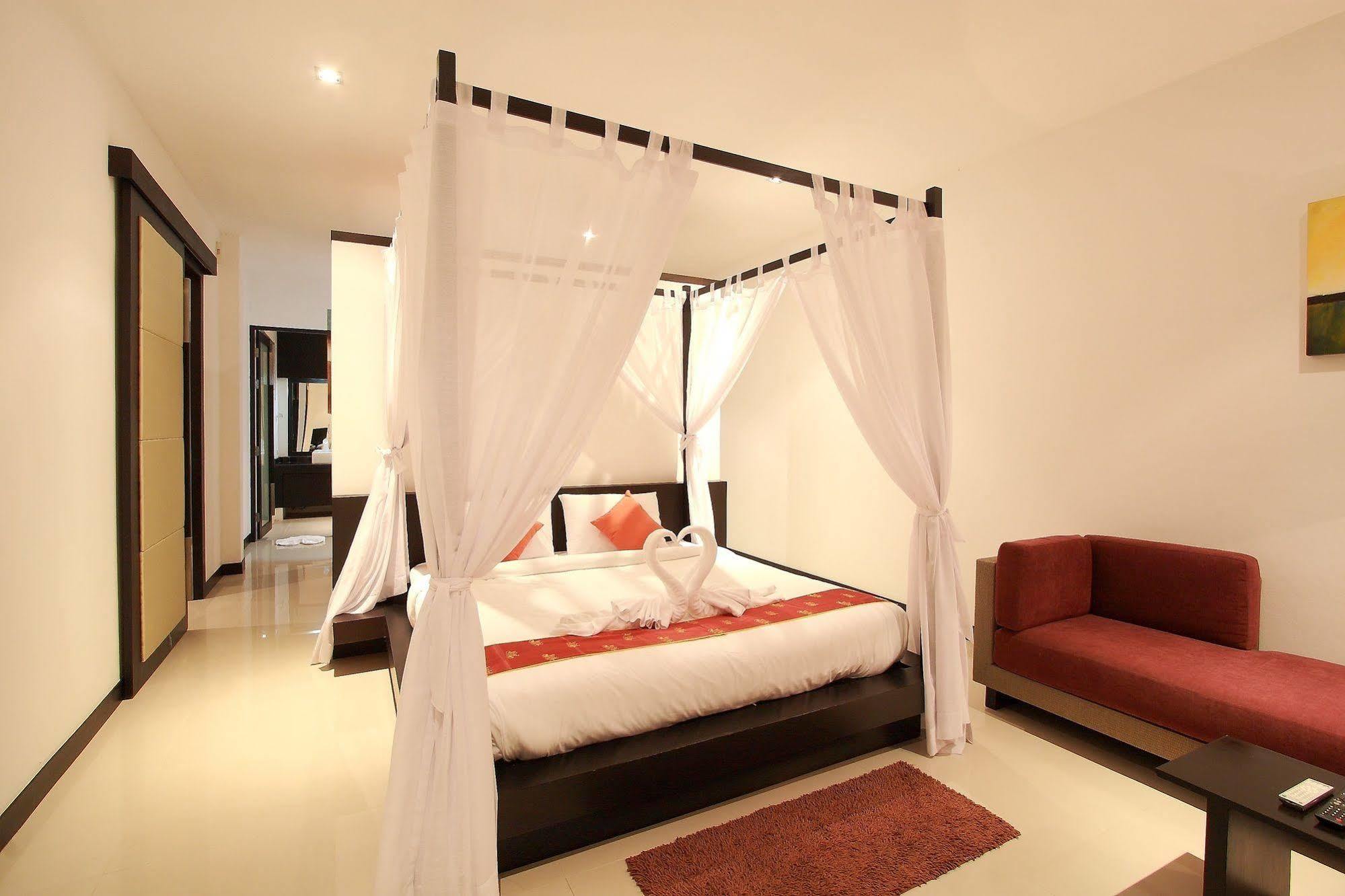 Seastone Private Pool Villas شاطئ بانغ تاو المظهر الخارجي الصورة
